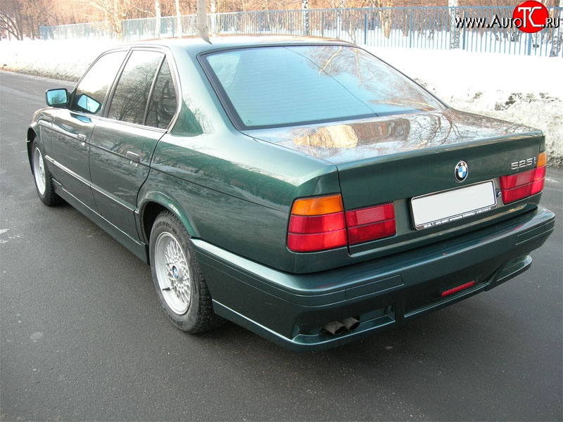 5 349 р. Задний бампер Concept BMW 5 серия E34 седан дорестайлинг (1988-1994) (Неокрашенный)  с доставкой в г. Набережные‑Челны