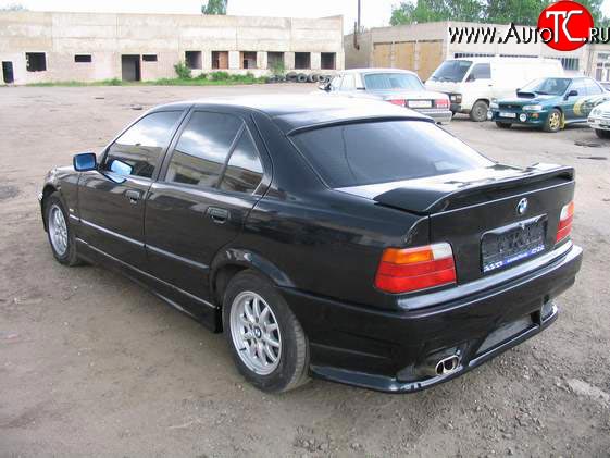 7 999 р. Задний бампер RIEGER-CONCEPT BMW 3 серия E36 седан (1990-2000)  с доставкой в г. Набережные‑Челны