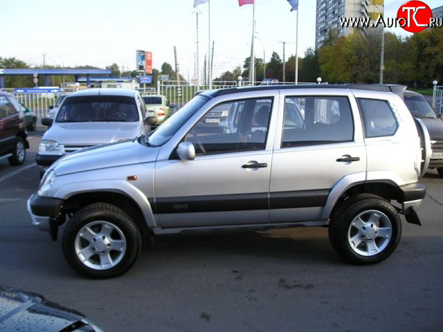 589 р. Ложименты на крышу Трофи Chevrolet Niva 2123 дорестайлинг (2002-2008) (Неокрашенный)  с доставкой в г. Набережные‑Челны