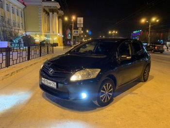 1 969 р. Дефлектор капота CA-Plastiс Toyota Auris E150 хэтчбэк 5 дв. рестайлинг (2010-2012) (Classic черный, Без надписи)  с доставкой в г. Набережные‑Челны. Увеличить фотографию 2