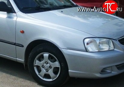 4 999 р. Переднее правое крыло Стандартное Hyundai Accent седан ТагАЗ (2001-2012) (Окрашенное)  с доставкой в г. Набережные‑Челны