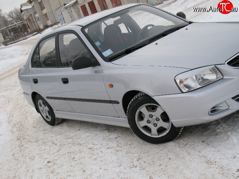 1 299 р. Реснички Classic-Style на фары Hyundai Accent седан ТагАЗ (2001-2012) (Неокрашенные)  с доставкой в г. Набережные‑Челны