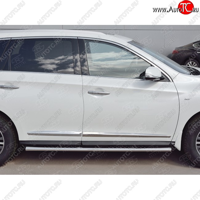 30 649 р. Порожки для ног (труба Ø75х42 овал с проступью) Russtal INFINITI QX60 L50 рестайлинг (2016-2021)  с доставкой в г. Набережные‑Челны