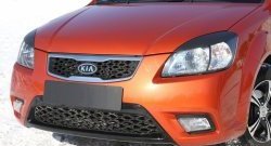 859 р. Реснички на фары RA  KIA Rio ( 2 JB,  4 FB) (2005-2024) дорестайлинг седан, дорестайлинг, хэтчбэк 5 дв., рестайлинг, хэтчбэк 5 дв., рестайлинг седан (Неокрашенные)  с доставкой в г. Набережные‑Челны. Увеличить фотографию 2