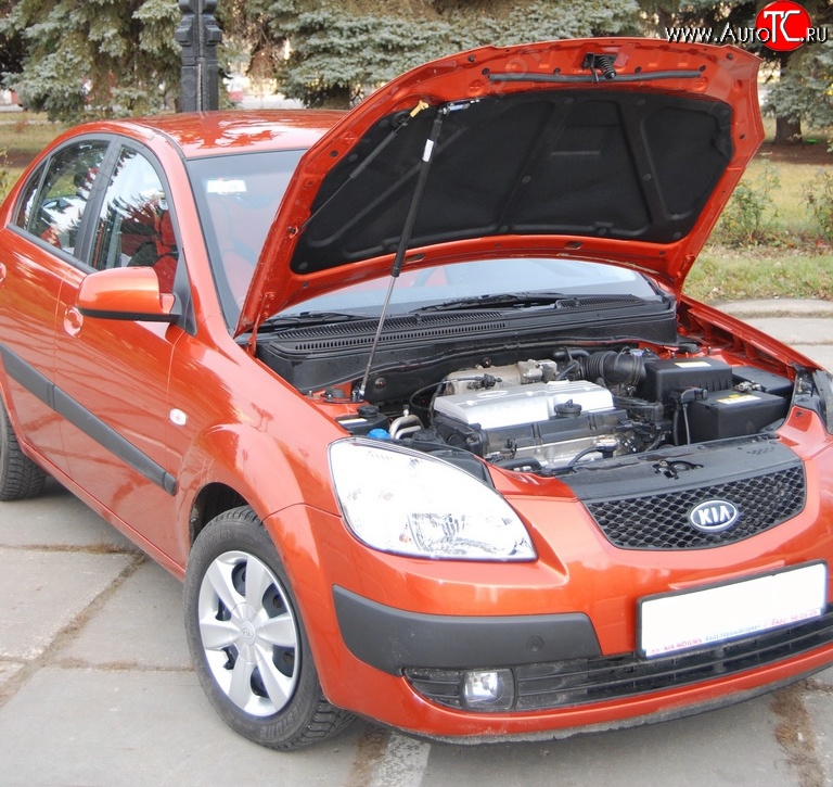 2 969 р. Упор капота Sport KIA Rio 2 JB дорестайлинг, хэтчбэк 5 дв. (2005-2009)  с доставкой в г. Набережные‑Челны