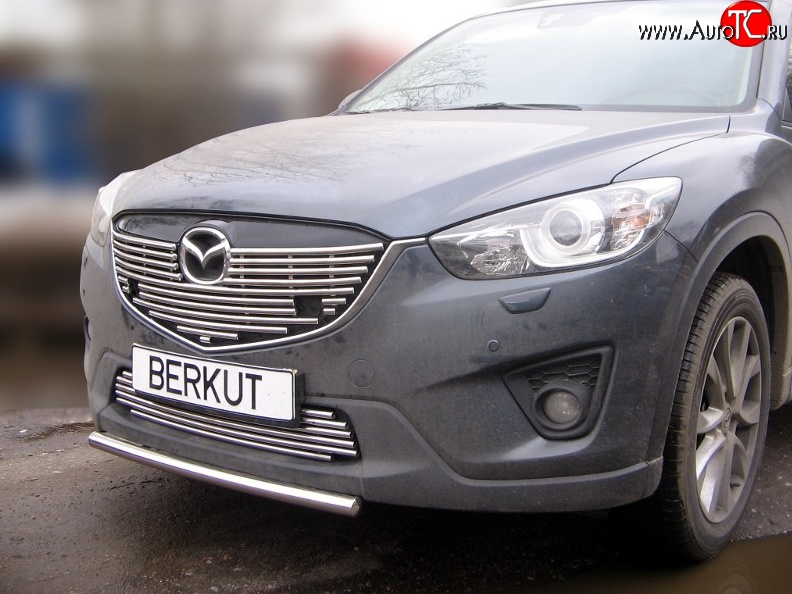 5 199 р. Декоративная вставка воздухозаборника Berkut (d16 мм) Mazda CX-5 KE рестайлинг (2015-2017)  с доставкой в г. Набережные‑Челны