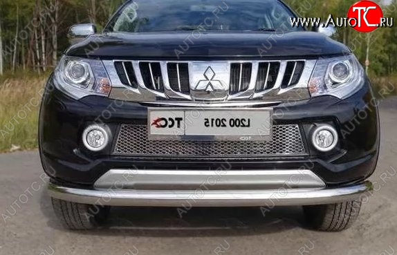 3 299 р. Защитная решётка в воздуховод бампера Russtal (нержавейка)  Mitsubishi L200  5 KK,KL (2015-2019) дорестайлинг  с доставкой в г. Набережные‑Челны