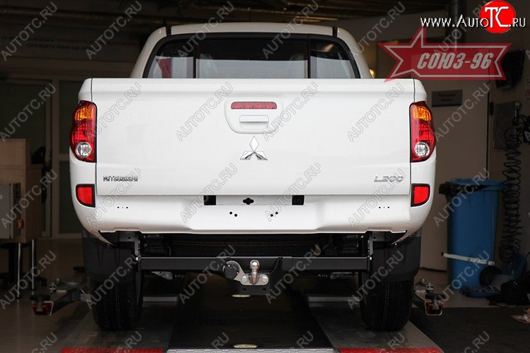 8 234 р. Фаркоп Souz-96 Mitsubishi L200 5 KK,KL дорестайлинг (2015-2019)  с доставкой в г. Набережные‑Челны