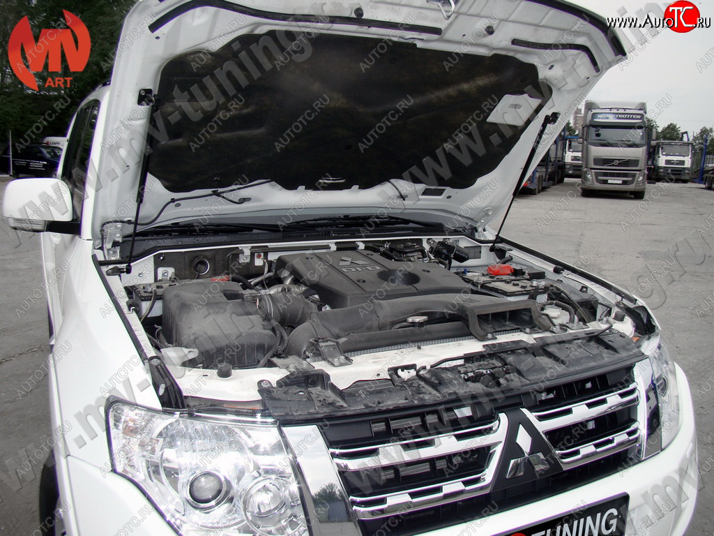 4 099 р. Упор капота MV-Tuning (двойной) Mitsubishi Pajero 4 V80 дорестайлинг (2006-2011)  с доставкой в г. Набережные‑Челны