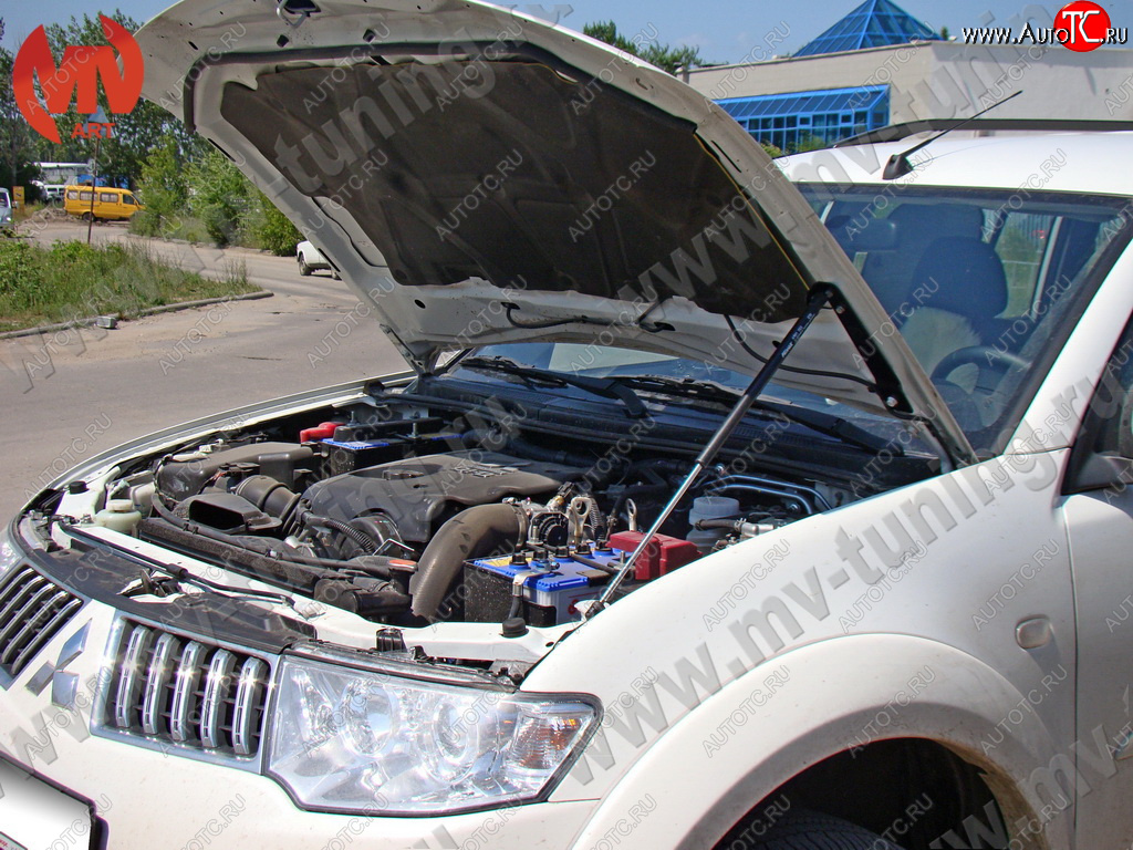 2 969 р. Упор капота MV-Tuning (одинарный) Mitsubishi Pajero Sport PB дорестайлинг (2008-2013)  с доставкой в г. Набережные‑Челны