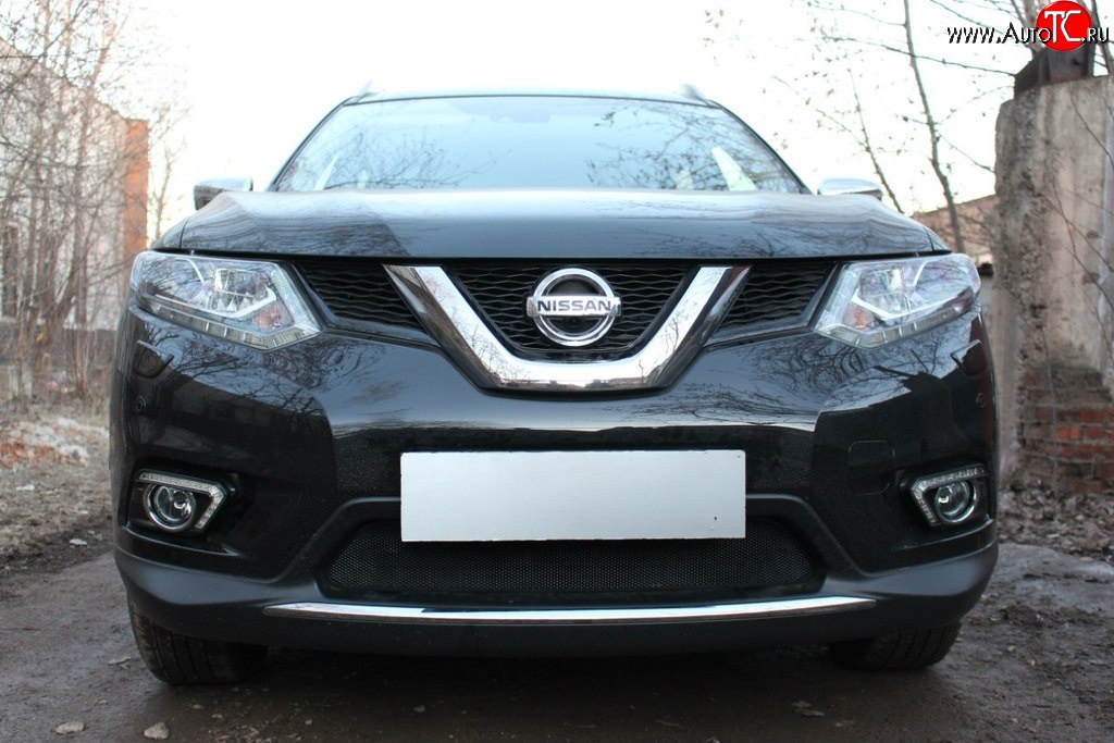 1 469 р. Сетка на бампер Russtal (черная) Nissan X-trail 3 T32 рестайлинг (2017-2022)  с доставкой в г. Набережные‑Челны