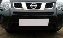 Средняя сетка на бампер Russtal (черная) Nissan X-trail 2 T31 рестайлинг (2010-2015)