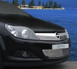 4 814 р. Декоративная вставка воздухозаборника Novline  Opel Astra  H GTC (2004-2011) хэтчбек 3 дв. дорестайлинг, хэтчбек 3 дв. рестайлинг  с доставкой в г. Набережные‑Челны. Увеличить фотографию 1