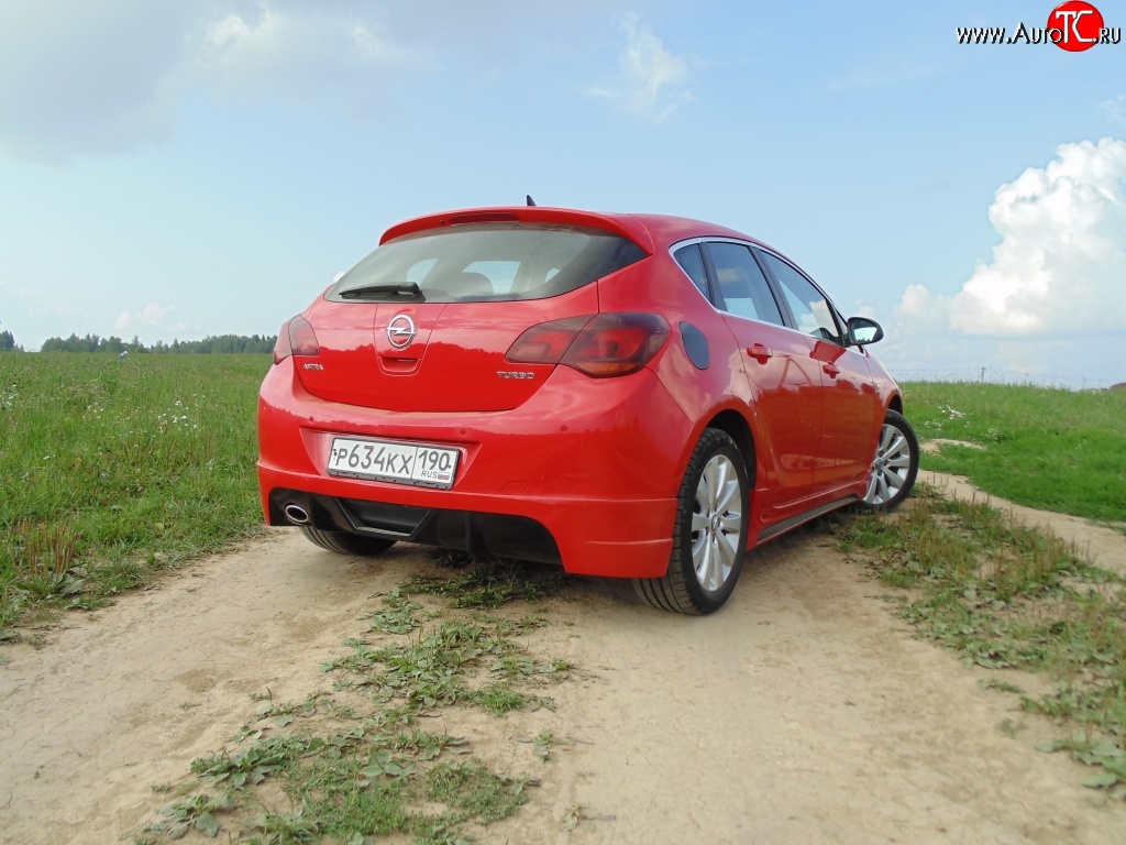 3 899 р. Накладка Sport на задний бампер Opel Astra J хэтчбек 5 дв. дорестайлинг (2009-2012) (Неокрашенная)  с доставкой в г. Набережные‑Челны