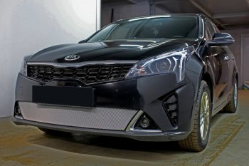 3 579 р. Защитная сетка в бампер (низ, ячейка 3х7 мм) Alfeco Стандарт  KIA Rio  X (2020-2024) рестайлинг (Хром)  с доставкой в г. Набережные‑Челны. Увеличить фотографию 3