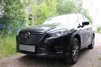 3 399 р. Защитная сетка в бампер (верх, ячейка 3х7 мм) Alfeco Стандарт  Mazda CX-5  KE (2015-2017) рестайлинг (Чёрная)  с доставкой в г. Набережные‑Челны. Увеличить фотографию 2