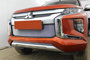 2 689 р. Защитная сетка в бампер (низ, ячейка 3х7 мм) Alfeco Стандарт Mitsubishi L200 5 KK,KL рестайлинг (2018-2022) (Хром)  с доставкой в г. Набережные‑Челны. Увеличить фотографию 4