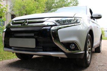 8 799 р. Защитная сетка в бампер (4 части, ячейка 3х7 мм) Alfeco Стандарт Mitsubishi Outlander GF 2-ой рестайлинг (2015-2018) (Хром)  с доставкой в г. Набережные‑Челны. Увеличить фотографию 2