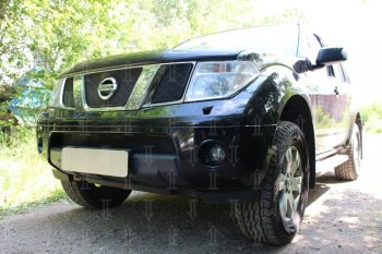 4 099 р. Защитная сетка в бампер (низ, ячейка 3х7 мм) Стрелка11 Стандарт  Nissan Navara  2 D40 - Pathfinder  R51 (Чёрная)  с доставкой в г. Набережные‑Челны. Увеличить фотографию 2