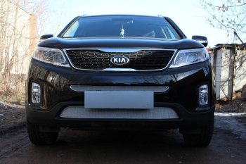 4 299 р. Защитная сетка в бампер (низ, ячейка 4х10 мм) Alfeco Премиум KIA Sorento XM рестайлинг (2012-2015) (Хром)  с доставкой в г. Набережные‑Челны. Увеличить фотографию 2