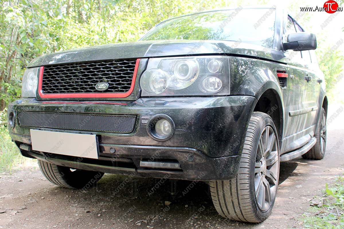 4 499 р. Защитная сетка в бампер (низ, ячейка 4х10 мм) Alfeco Премиум Land Rover Range Rover Sport 1 L320 дорестайлинг (2005-2009) (Чёрная)  с доставкой в г. Набережные‑Челны