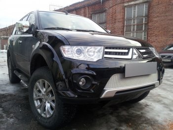 4 299 р. Защитная сетка в бампер (низ, ячейка 4х10 мм) Alfeco Премиум Mitsubishi L200 4  рестайлинг (2013-2016) (Хром)  с доставкой в г. Набережные‑Челны. Увеличить фотографию 4