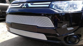 Защитная сетка в бампер (низ, ячейка 3х7 мм) Alfeco Стандарт Mitsubishi Outlander GF дорестайлинг (2012-2014) ()