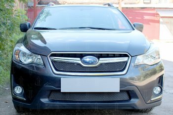 Защитная сетка в бампер (верх, ячейка 4х10 мм) Стрелка11 Премиум Subaru XV GP/G33 рестайлинг (2016-2017)  (Чёрная)