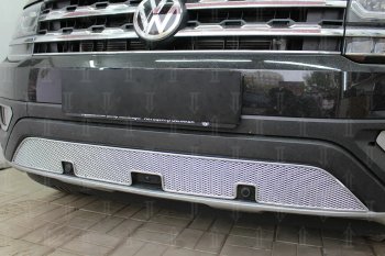 4 649 р. Защитная сетка в бампер (низ, ячейка 4х10 мм) Стрелка11 Премиум Volkswagen Teramont CA1 дорестайлинг (2016-2020) (Хром)  с доставкой в г. Набережные‑Челны. Увеличить фотографию 3