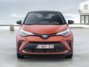 15 999 р. Капот BodyParts Toyota C-HR NGX10, ZGX10 дорестайлинг (2016-2019) (Неокрашенный)  с доставкой в г. Набережные‑Челны. Увеличить фотографию 2