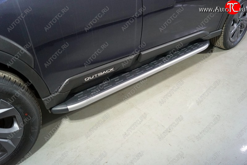 21 349 р. Пороги алюминиевые с пластиковой накладкой, ТСС Тюнинг  Subaru Outback  BT (2019-2024) универсал (карбон серебро)  с доставкой в г. Набережные‑Челны