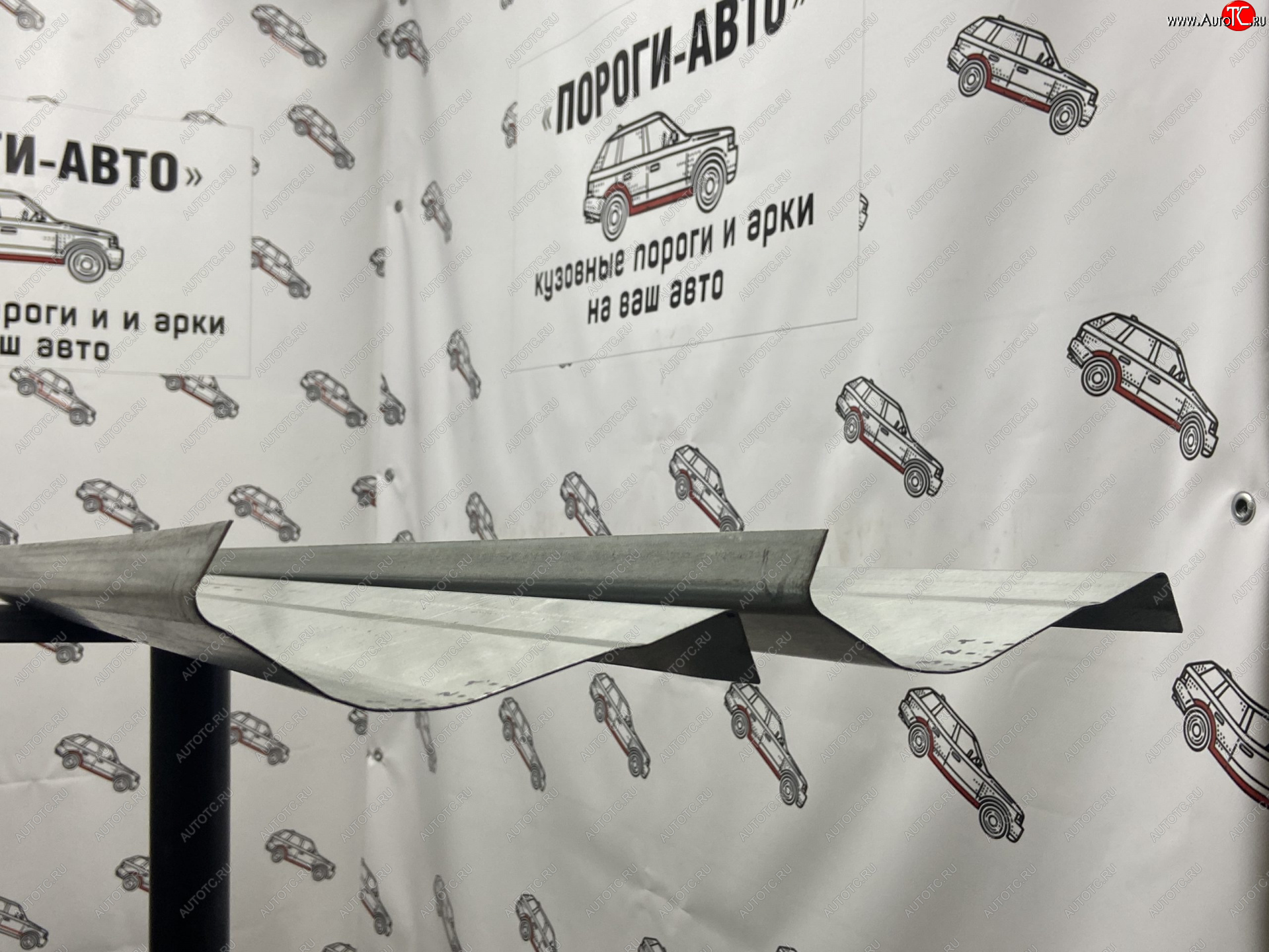 3 899 р. Комплект ремонтных порогов (кузовные пороги) Пороги-Авто Mitsubishi Pajero 3 V70 дорестайлинг (1999-2003) (холоднокатаная сталь 1 мм)  с доставкой в г. Набережные‑Челны