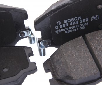 2 969 р. Колодки тормозные передние (4шт.) BOSCH  Chevrolet Captiva (2006-2011), Opel Astra ( H GTC,  H) (2006-2011)  с доставкой в г. Набережные‑Челны. Увеличить фотографию 2