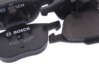 2 559 р. Колодки тормозные передние (4шт.) BOSCH Ford Focus 2  седан дорестайлинг (2004-2008)  с доставкой в г. Набережные‑Челны. Увеличить фотографию 2