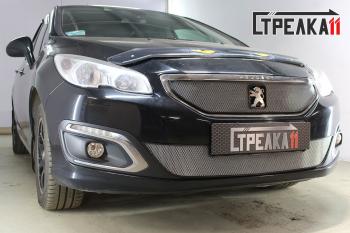 3 069 р. Защита радиатора (верх) Стрелка11 Стандарт  Peugeot 408 (2015-2022) рестайлинг (черная)  с доставкой в г. Набережные‑Челны. Увеличить фотографию 1