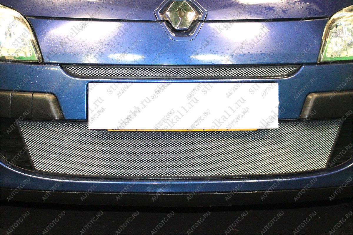 3 599 р. Защита радиатора (низ) Стандарт  Renault Megane  седан (2008-2012)  дорестайлинг (хром)  с доставкой в г. Набережные‑Челны