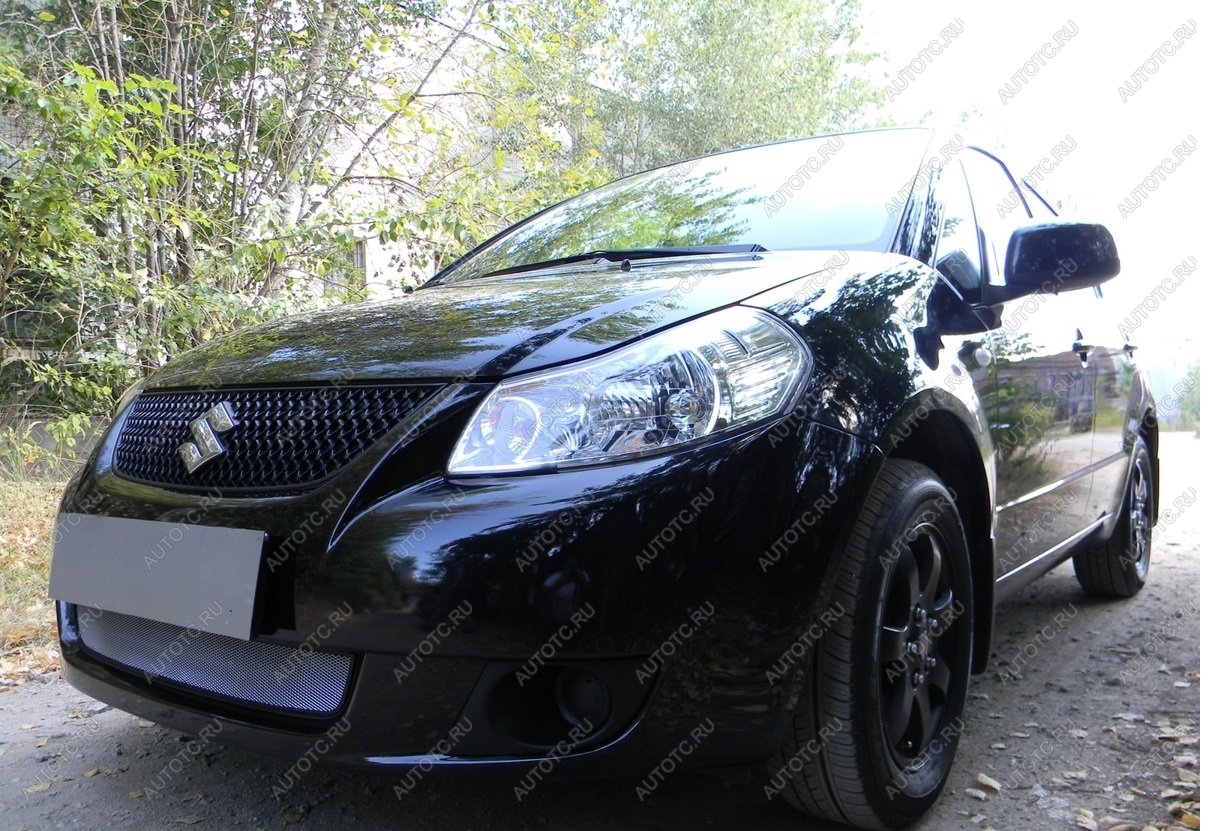 2 999 р. Защита радиатора Стрелка11 Стандарт  Suzuki SX4  GYC21S (2006-2012) дорестайлинг седан (хром)  с доставкой в г. Набережные‑Челны