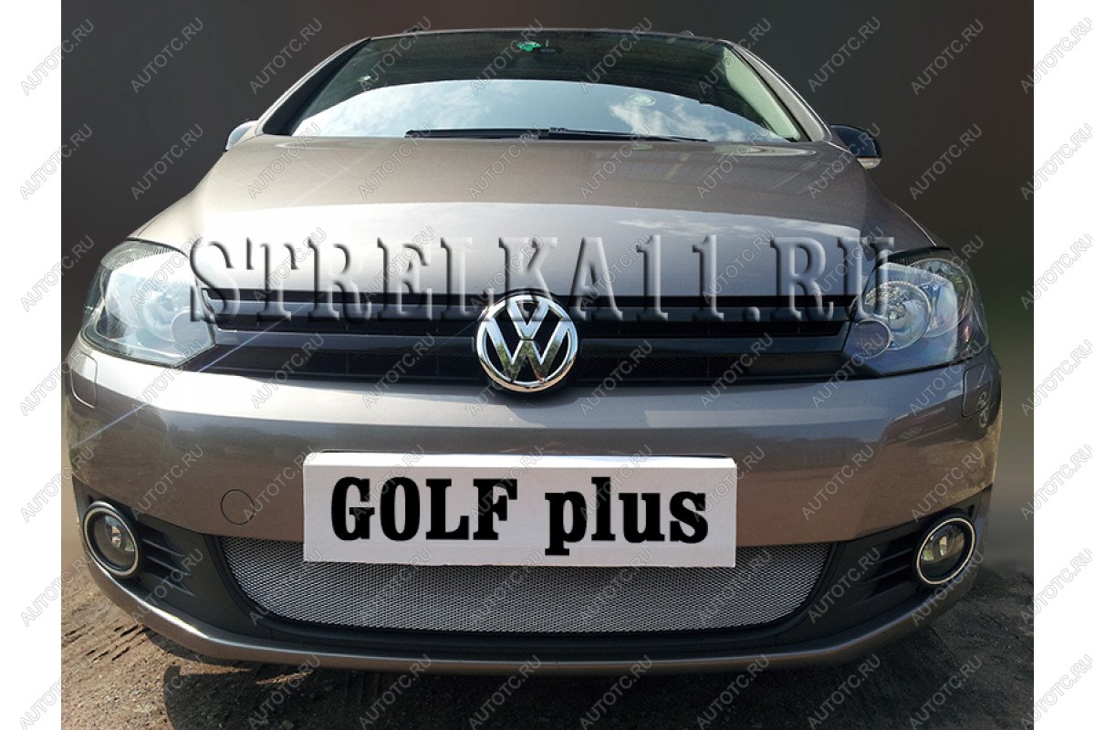 3 699 р. Защита радиатора Стрелка11 Стандарт  Volkswagen Golf Plus  6 (2009-2014) (хром)  с доставкой в г. Набережные‑Челны