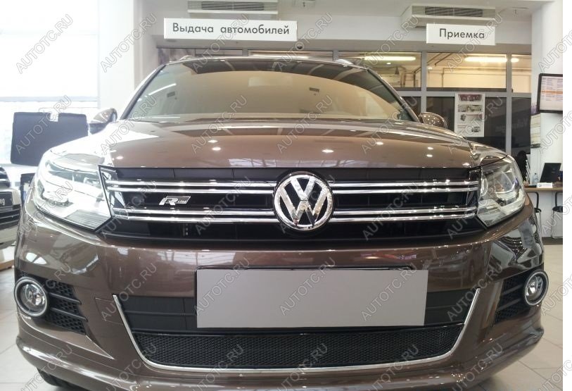 11 549 р. Защита радиатора (низ с парктроником) Стрелка11 Премиум  Volkswagen Tiguan  Mk2 (2016-2020) дорестайлинг (хром)  с доставкой в г. Набережные‑Челны