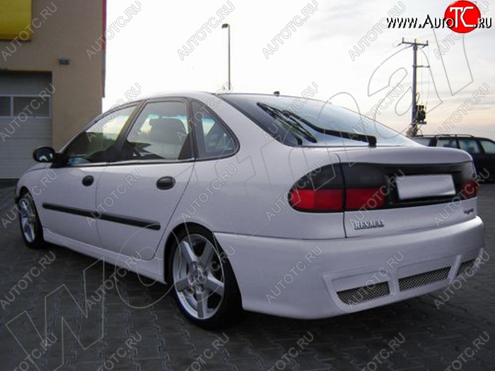 27 899 р. Задний бампер Rieger Renault Laguna X56 лифтбэк дорестайлинг (1993-1998)  с доставкой в г. Набережные‑Челны