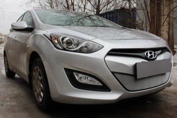 Защитная сетка радиатора в бампер (ячейка 3х7 мм) Стрелка11 Стандарт Hyundai (Хюндаи) I30 (и30)  2 GD (2011-2015) 2 GD дорестайлинг универсал, дорестайлинг, хэтчбэк 5 дв.