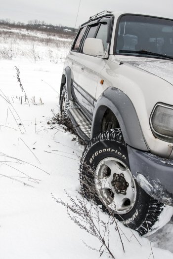 43 999 р. Защита порогов с подножкой РИФ Toyota Land Cruiser J105 (1998-2007)  с доставкой в г. Набережные‑Челны. Увеличить фотографию 3