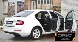 2 299 р. Накладки на порожки автомобиля RA  Skoda Octavia  A7 (2012-2020) дорестайлинг лифтбэк, дорестайлинг универсал, рестайлинг лифтбэк, рестайлинг универсал (Комплект (4 шт.))  с доставкой в г. Набережные‑Челны. Увеличить фотографию 3