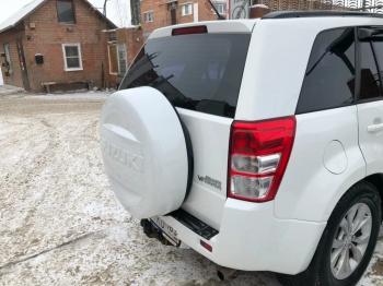 6 949 р. Пластиковый колпак запасного колеса SUZUKI (верхняя часть, 225/70/16)  Suzuki Grand Vitara ( FTB03 3 двери,  3TD62, TL52 5 дверей,  JT 5 дверей,  JT 3 двери,  JT) - Grand Vitara XL7 (неокрашенный)  с доставкой в г. Набережные‑Челны. Увеличить фотографию 13