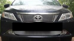 Защитная решётка в воздуховод автомобиля Russtal (хром) Toyota Highlander XU40 дорестайлинг (2007-2010)