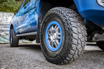 Грязевая покрышка Mickey Thompson BAJA ATZP3 R16 285x75 Nissan Patrol 5 Y61 дорестайлинг (1997-2001) 