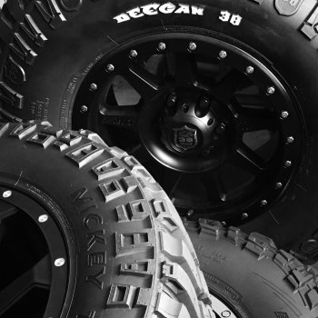 41 999 р. Грязевая покрышка Mickey Thompson DEEGAN 38™ R16 265x75 Nissan Patrol 5 Y61 дорестайлинг (1997-2001). Увеличить фотографию 5