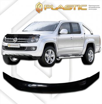 2 079 р. Дефлектор капота CA-Plastik  Volkswagen Amarok (2016-2022) рестайлинг (Classic черный, Без надписи)  с доставкой в г. Набережные‑Челны. Увеличить фотографию 1