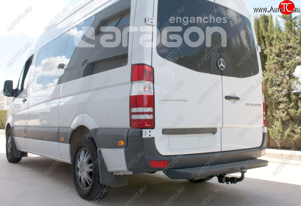 22 699 р. Фаркоп Aragon. (шар S) Mercedes-Benz Sprinter W906 (2006-2013)  с доставкой в г. Набережные‑Челны