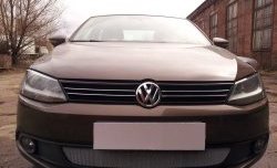 1 539 р. Сетка на бампер Russtal (хром) Volkswagen Jetta A6 седан дорестайлинг (2011-2015)  с доставкой в г. Набережные‑Челны. Увеличить фотографию 2